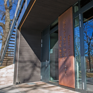 Fasadskylt_Rostad_Corten_The-old-smokehouse-Deckaperad_LED_3