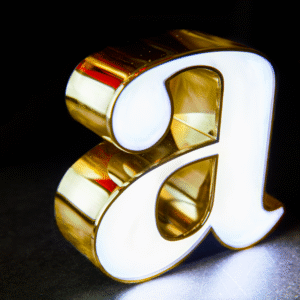 Fasadskylt_Skandia_Mäklarna_blankpolerad_guldtitanlegerad_rostfritt_profil-6-inifrån_LED_belyst_1