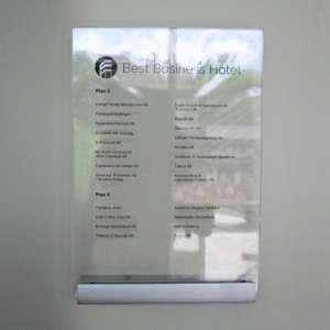 Senator_glasskylt_permanent_&_ tillfällig_dekor_pa klammlist_