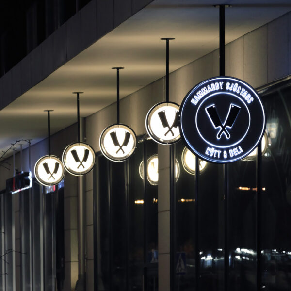 Rund Ljuslåda med Sido-LED och Upphöjd Logotyp i Rostfritt Stål - Bild 13