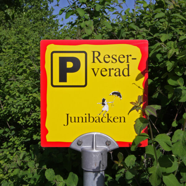 Hänvisningsskylt i lackerad aluminium med digitaltryckt dekor - Bild 3