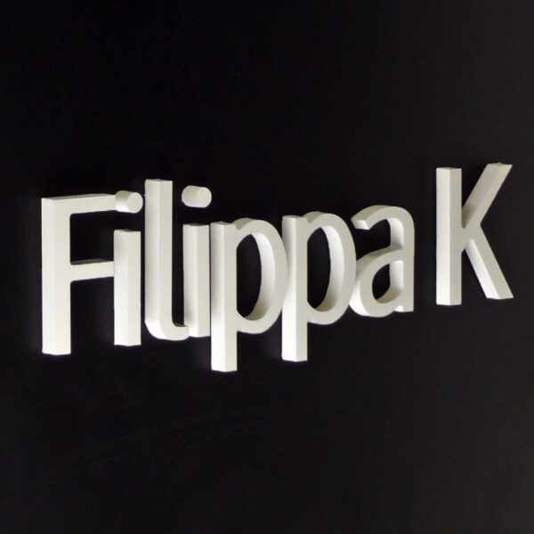 Flaggskylt med LED och Upphöjd Logotyptext - Bild 3