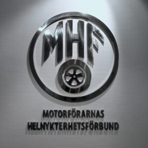 MHF Receptionsskylt med Profilbokstäver i Polerat Rostfritt Stål