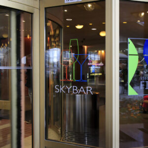 skybar_2_clarex_skyltar_L