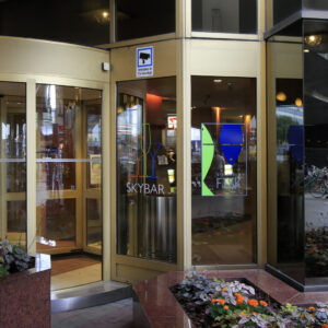 skybar_3_clarex_skyltar_L