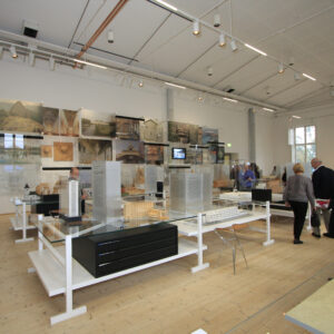 Informationsskylt Arkitekturmuseet i transparent akryl