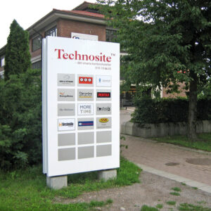Pylonskylt Technosite med LED och logotyp i profil 10