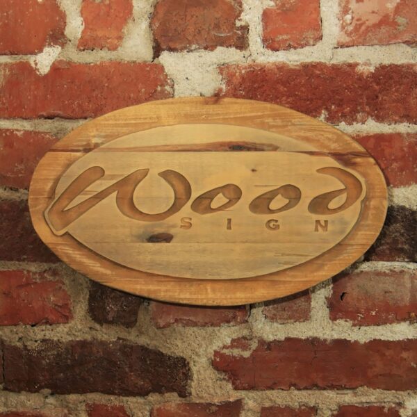 Oval träskylt med 3D djupblästrad dekor – Wood Sign