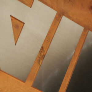 fasadskylt_amazing_seven_fasadskyltar_clarex_9_L